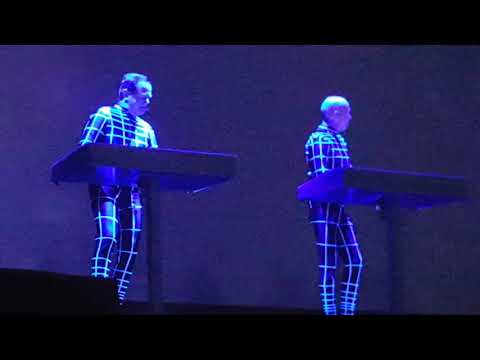 Thumbnail for A compilation of Kraftwerk fuckups by Henning Schmitz