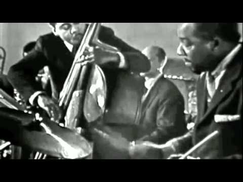 Thumbnail for kenny clarke  fast swing chase & drum solo on 32 bars by Kenny Clarke