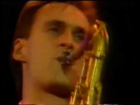 Thumbnail for Dire Straits - Romeo and Juliet - Chris White's Sax Solo. by Chris White