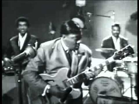 Thumbnail for BB King on Ralph Gleason's Jazz Casual 1968 Part 1 by BB King