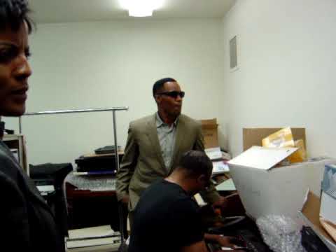 Thumbnail for Ellis Hall and Jamie Foxx on the set of "RAY" by Ray Charles